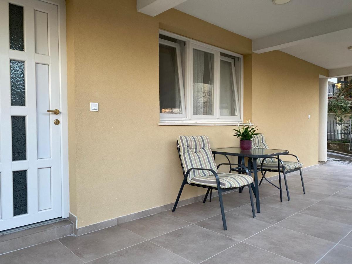 Dajkovic Apartmani Бар Экстерьер фото